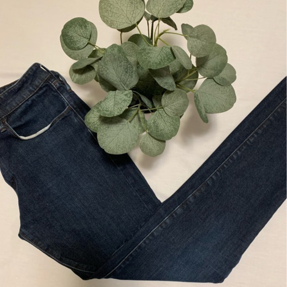 Dark Washed Skinny Jeans, Size 29”